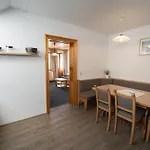 Aparthotel Landhotel - Apartments Bauer