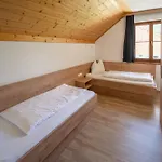 Landhotel - Apartments Bauer Aparthotel Hintergoriach