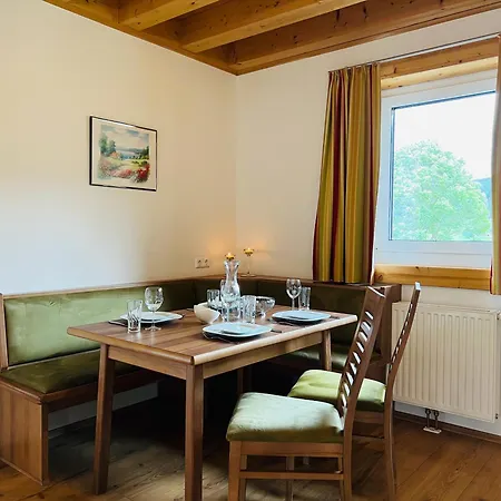 - Bauer 3* Hintergöriach