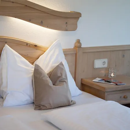 - Bauer Hintergöriach