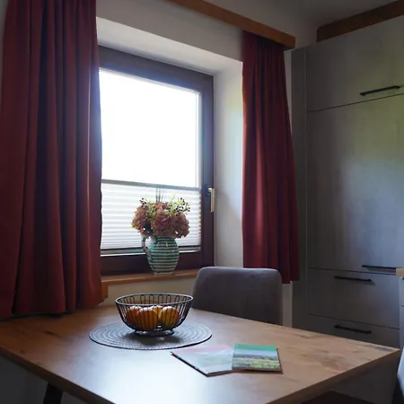 - Bauer Apartmanhotel 3*