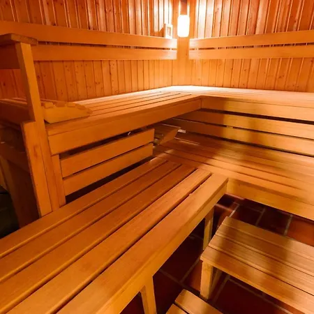 - Bauer Lägenhetshotell